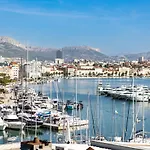 Apartamento Bacvice - 2 Bedroom , Terrace,3 Air Conditioners, Parking,elevator 3 Minutes To The
