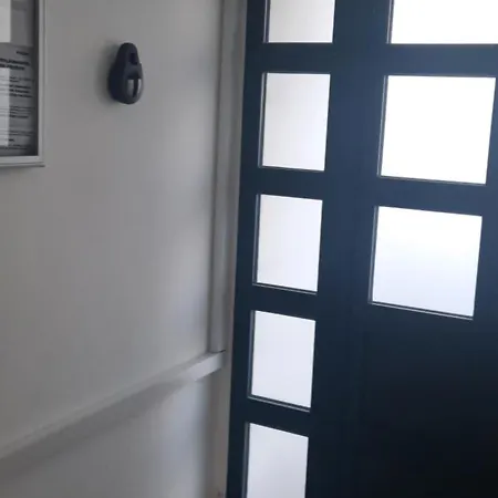 Bacvice, Apartment Sa 2 Spavace Sobe,3 Klima Uredaja, Terrace, Parking,Lift , 5 Min Do Plaze Split