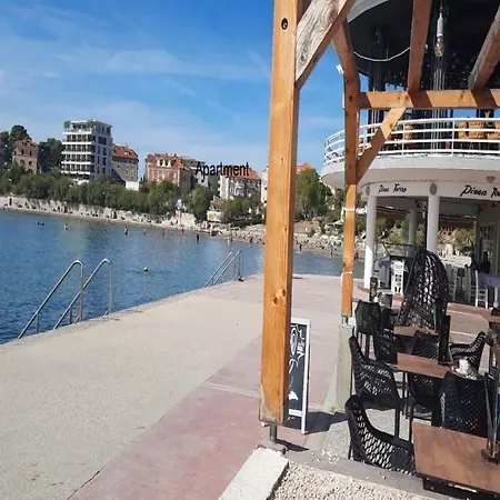 Marina Lux Appartement *