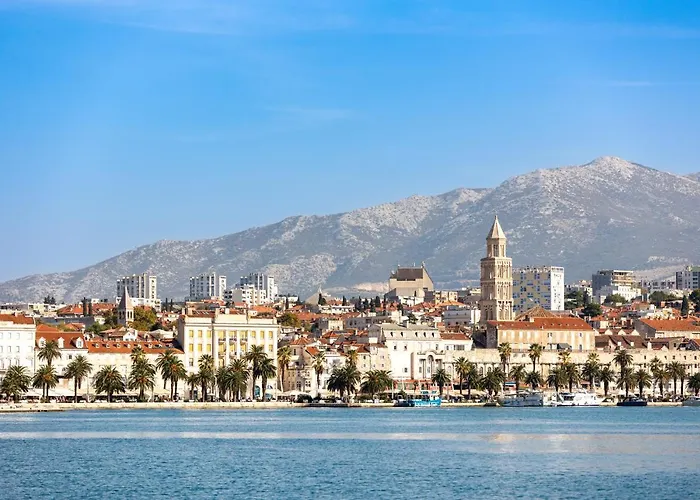 דירה Bacvice, Sa 2 Spavace Sobe,3 Klima Uredaja, Terrace, Parking,lift , 2 Min Do Plaze *